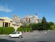  La bibliothèque et la Cathédrale